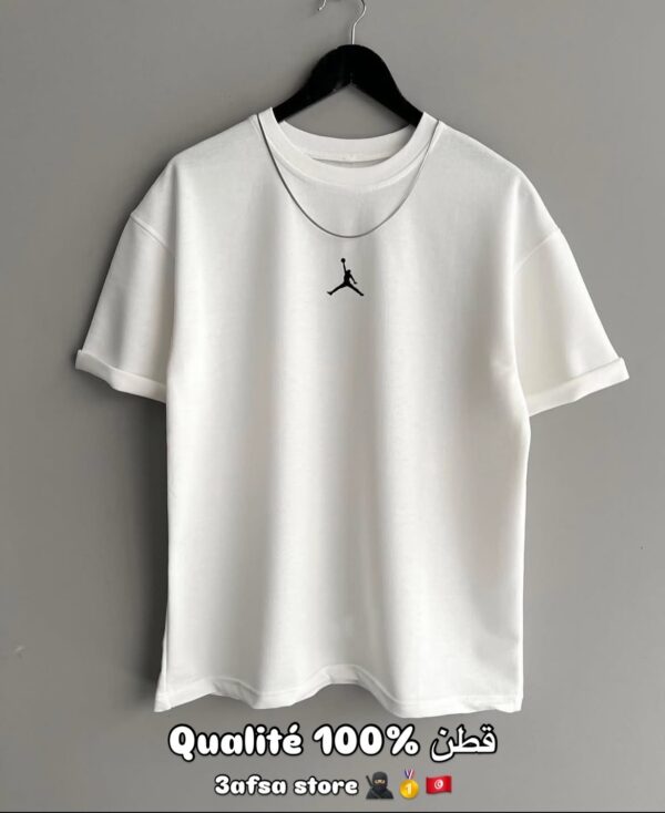 Nike T-shirt - Image 4