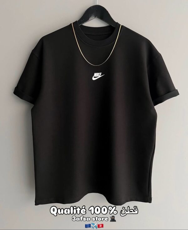 Nike T-shirt - Image 3