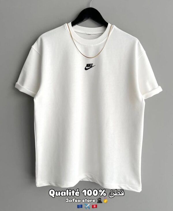 Nike T-shirt - Image 2